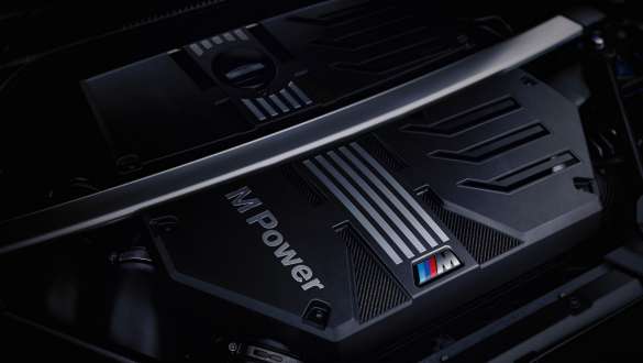 sssWysokowydajny 6-cylindrowy rzędowy silnik benzynowy M TwinPower Turbo